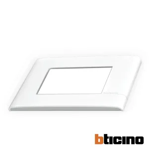 Placa blanca/luna de 3 módulos Modus Pro Bticino